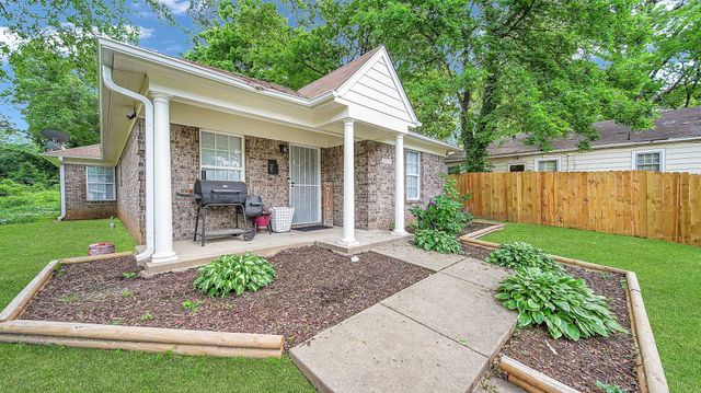 2733 NELSON AVE, Memphis, TN 38111