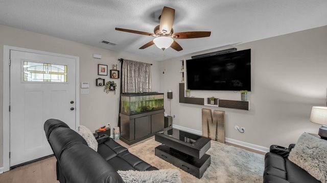 2733 NELSON AVE, Memphis, TN 38111