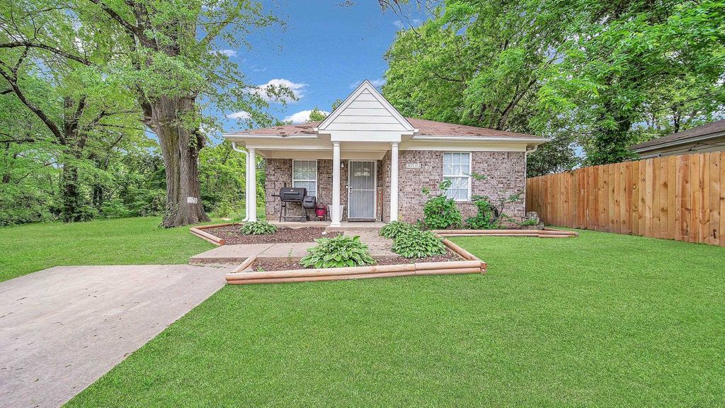 2733 NELSON AVE, Memphis, TN 38111