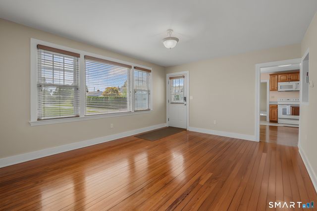 37 Gardner Avenue, New London, CT 06320