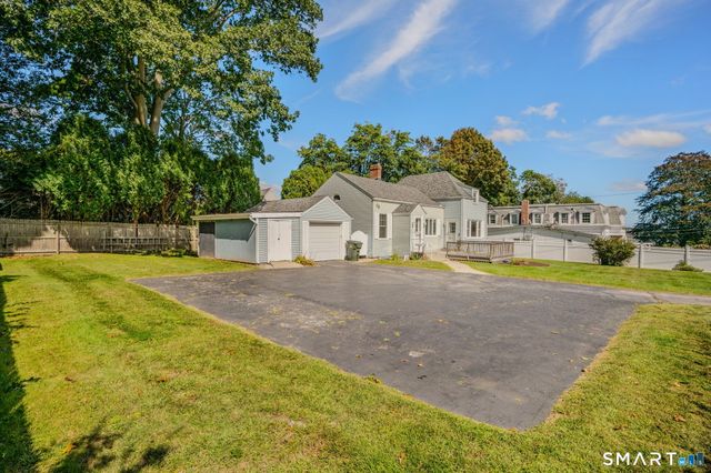 37 Gardner Avenue, New London, CT 06320