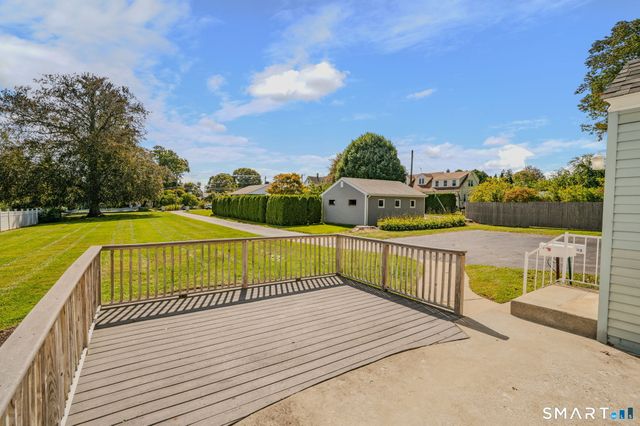37 Gardner Avenue, New London, CT 06320