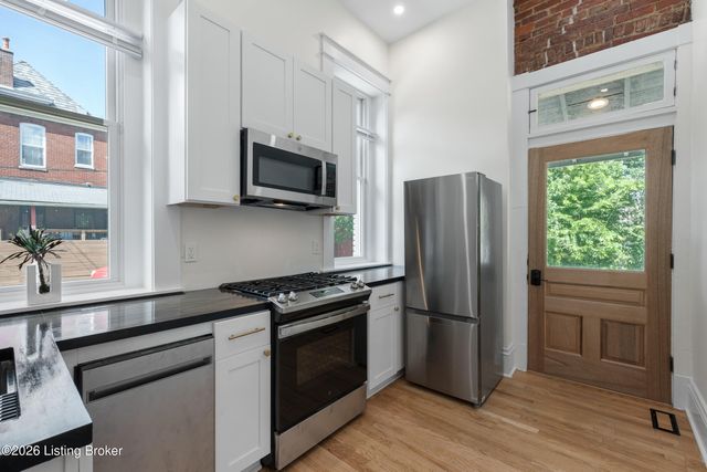 1311 S 2nd St, Louisville, KY 40208