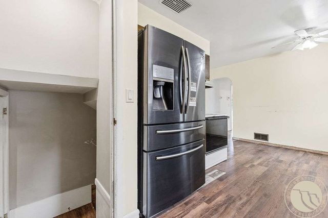 1737 Clark Avenue, Billings, MT 59102