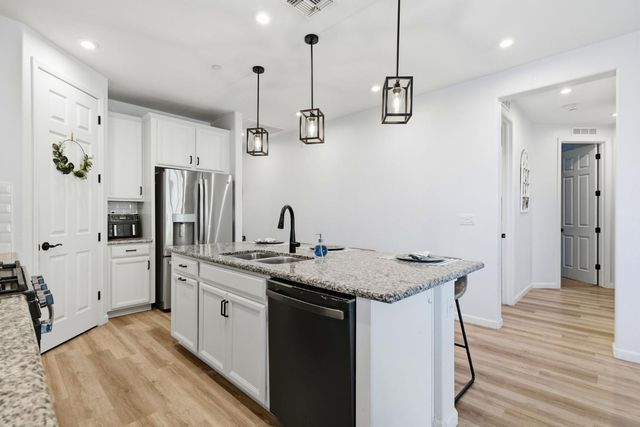 531 Potomac Ct, Lincoln, CA 95648