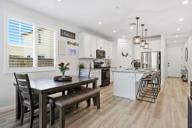 531 Potomac Ct, Lincoln, CA 95648