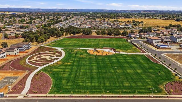 531 Potomac Ct, Lincoln, CA 95648