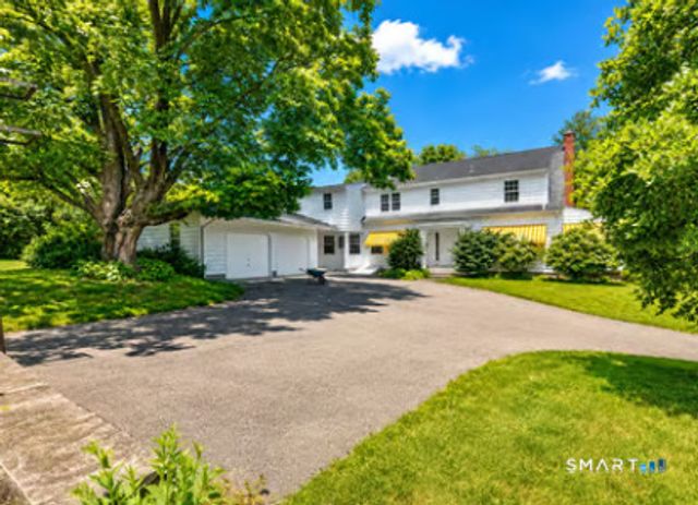 814 Grassy Hill Road, Orange, CT 06477