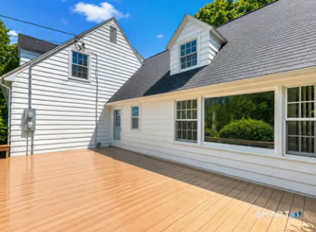 814 Grassy Hill Road, Orange, CT 06477