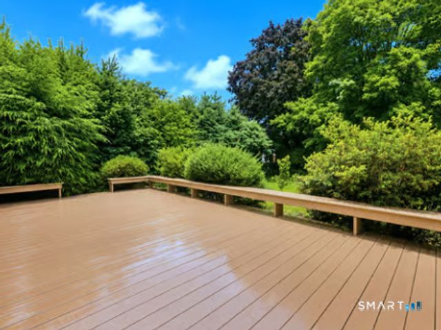 814 Grassy Hill Road, Orange, CT 06477