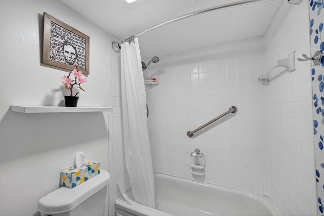 2312 S Cypress Bend Drive 405, Pompano Beach, FL 33069