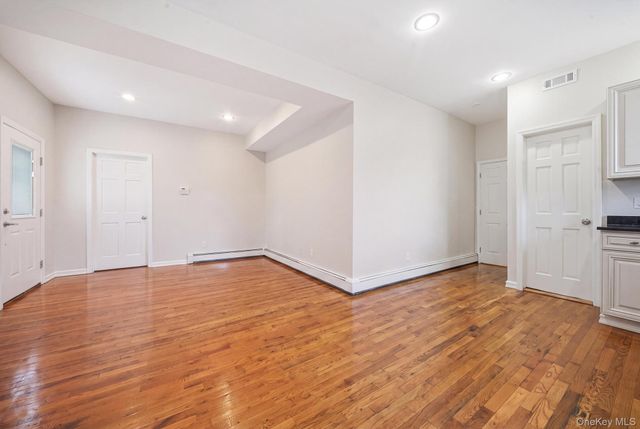 3 Marjorie Lane, East Rockaway, NY 11518