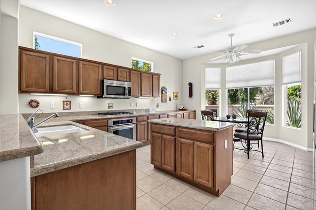 35236 Minuet Drive, Palm Desert, CA 92211