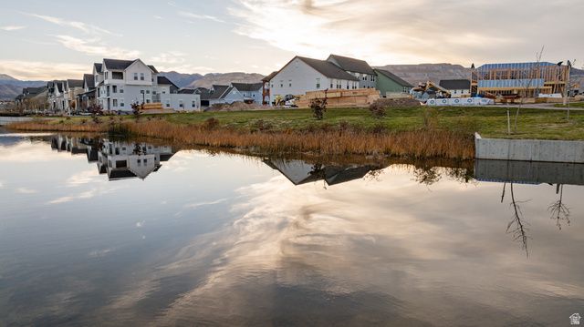 6608 W GOSLING DR, South Jordan, UT 84009