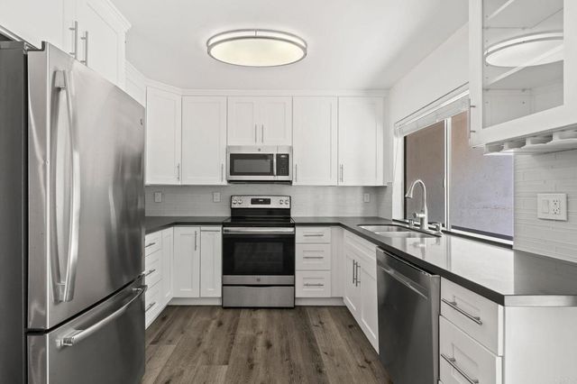 1305 Caminito Gabaldon, San Diego, CA 92108