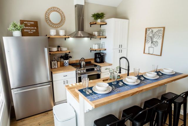 1058 Shady Lane, Gilchrist, TX 77617