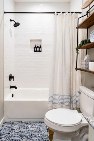 1058 Shady Lane, Gilchrist, TX 77617