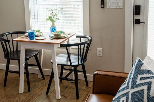 1058 Shady Lane, Gilchrist, TX 77617