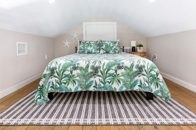 1058 Shady Lane, Gilchrist, TX 77617