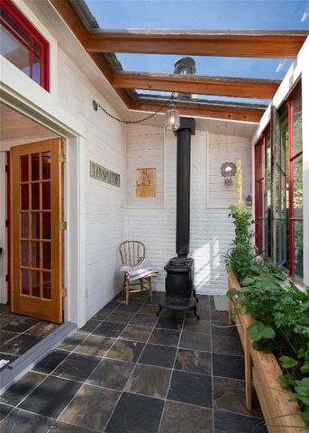 115 W Cover Street, Virginia City, MT 59755