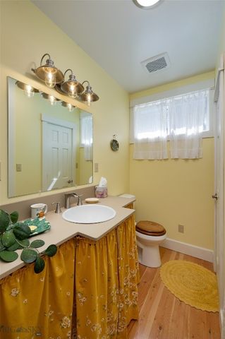 115 W Cover Street, Virginia City, MT 59755