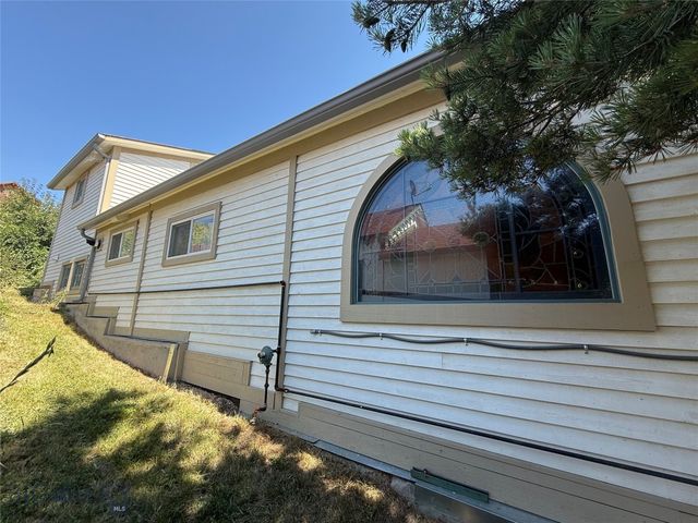 115 W Cover Street, Virginia City, MT 59755