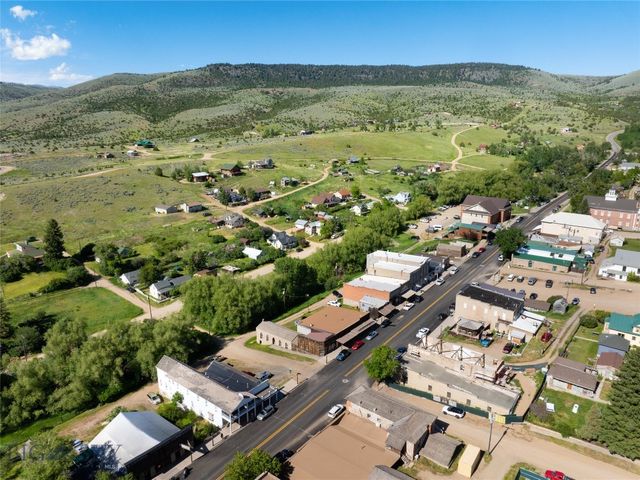 115 W Cover Street, Virginia City, MT 59755