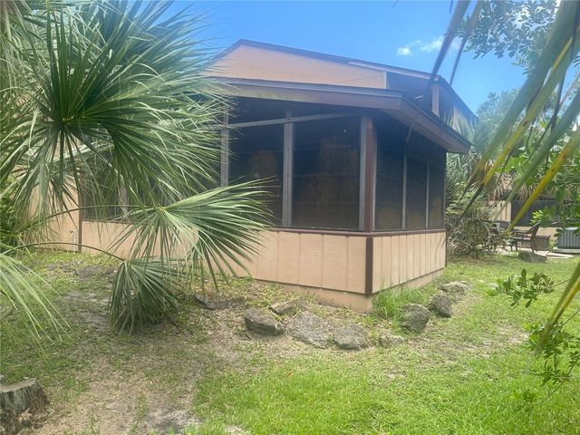 10 VILLAGE DRIVE, Flagler Beach, FL 32136