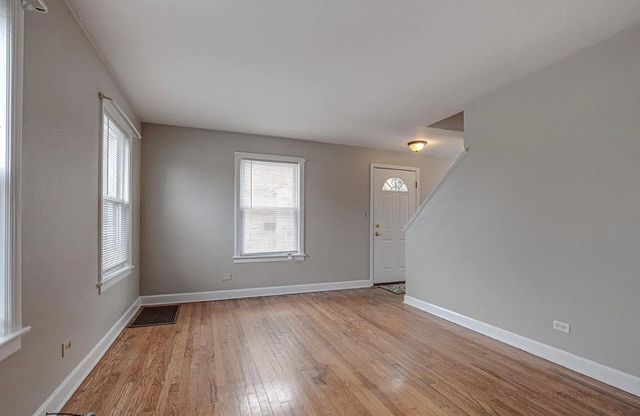 617 Waukegan Road, Deerfield, IL 60015