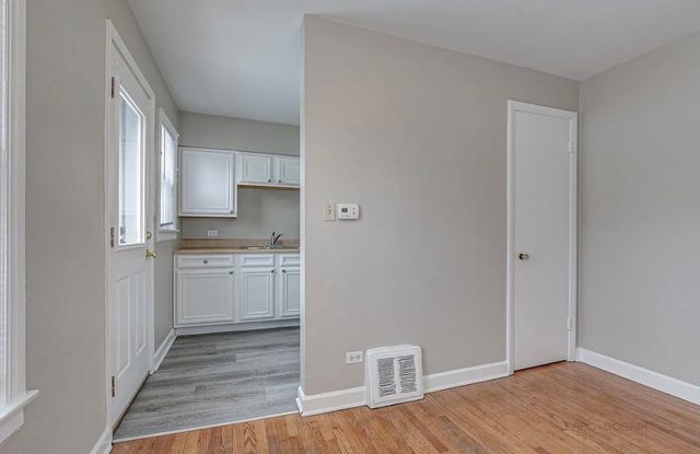 617 Waukegan Road, Deerfield, IL 60015