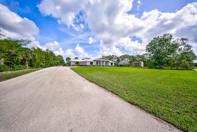 11165 Tangerine Boulevard, West Palm Beach, FL 33412