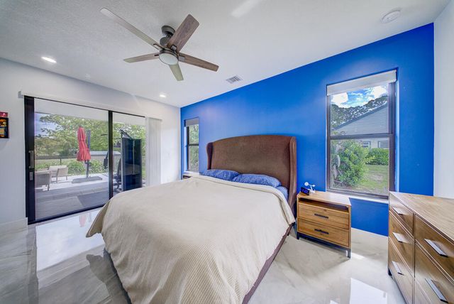 11165 Tangerine Boulevard, West Palm Beach, FL 33412