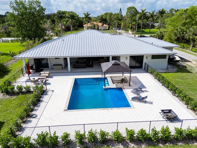 11165 Tangerine Boulevard, West Palm Beach, FL 33412