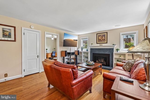 3917 6TH ST S, Arlington, VA 22204