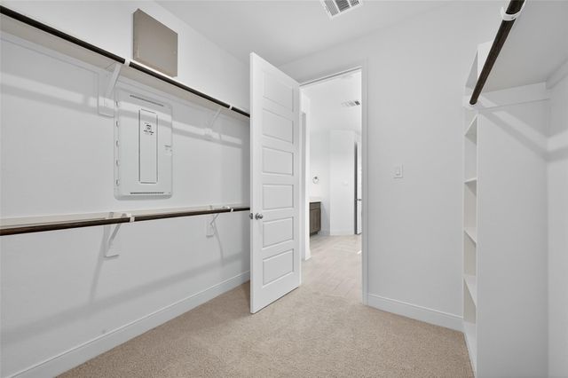 13613 Windward Mist Drive, Texas City, TX 77568