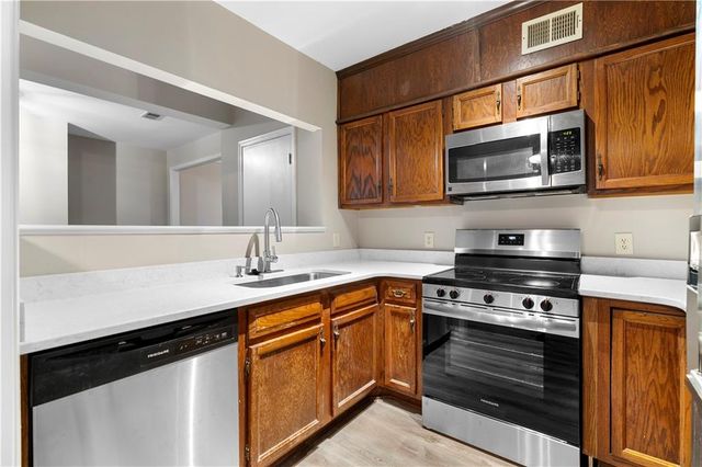 851 Cavalry Drive SW, Marietta, GA 30064