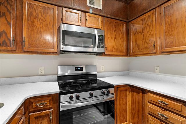 851 Cavalry Drive SW, Marietta, GA 30064