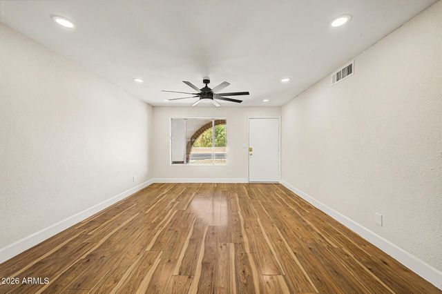 4845 W SWEETWATER Avenue, Glendale, AZ 85304