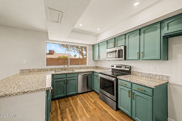 4845 W SWEETWATER Avenue, Glendale, AZ 85304