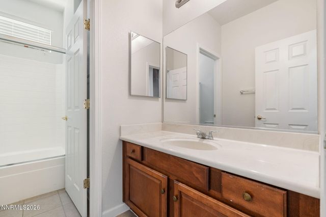 8936 Finnsech Drive, Reno, NV 89506