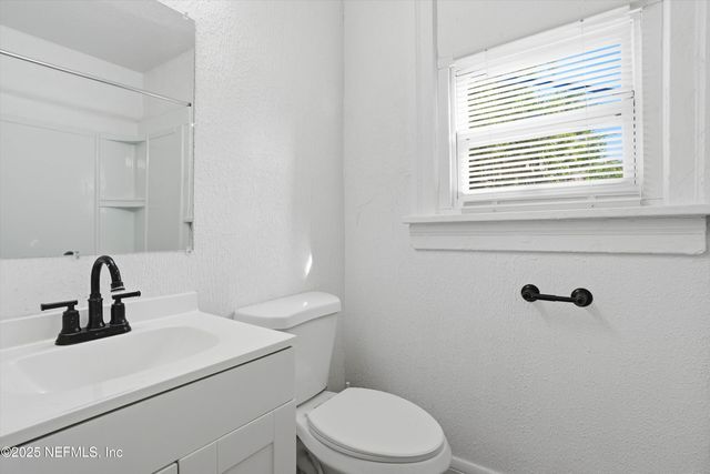 451 LONG BRANCH Boulevard, Jacksonville, FL 32206