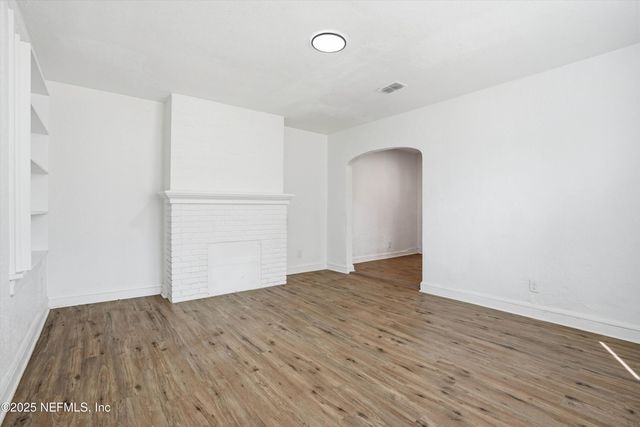 451 LONG BRANCH Boulevard, Jacksonville, FL 32206