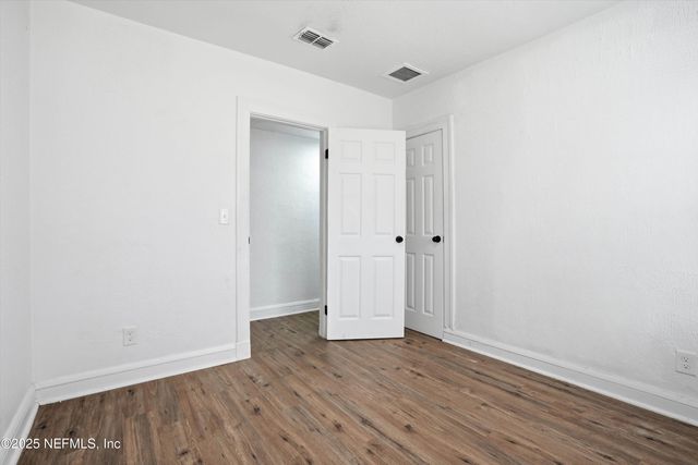 451 LONG BRANCH Boulevard, Jacksonville, FL 32206