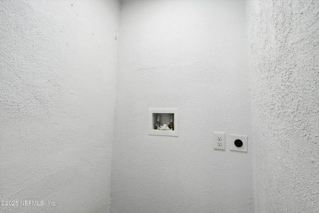 451 LONG BRANCH Boulevard, Jacksonville, FL 32206