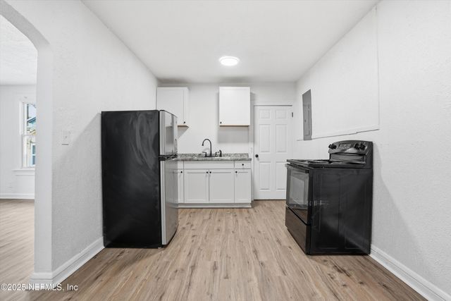 451 LONG BRANCH Boulevard, Jacksonville, FL 32206