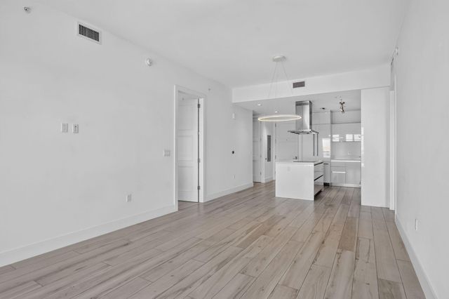 155 E Boca Raton Road 1019, Boca Raton, FL 33432