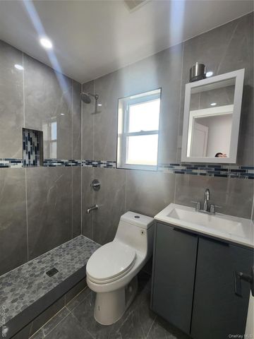 330 Taylor Avenue 2, Bronx, NY 10473