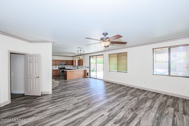 424 E Placita Costana, Sahuarita, AZ 85629
