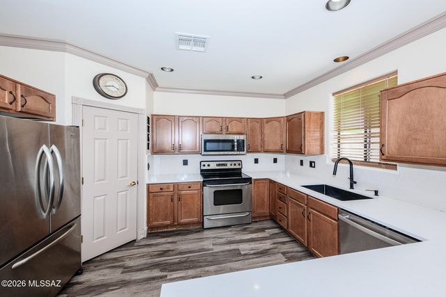 424 E Placita Costana, Sahuarita, AZ 85629