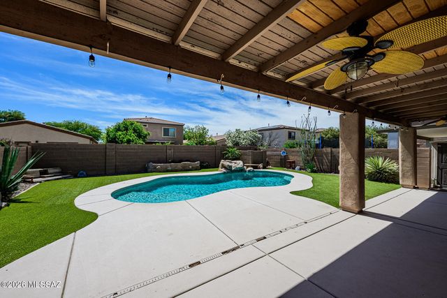 424 E Placita Costana, Sahuarita, AZ 85629